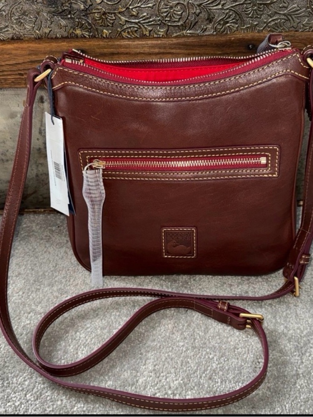 NWT Dooney & Bourke Florentine Pocket Crossbody in Chestnut